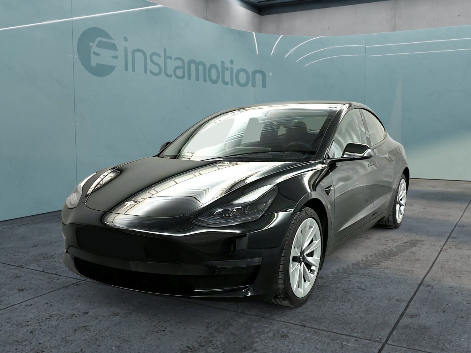 Model 3 LONG RANGE Dual AWD 75KWh 19 SPORT+2xPDC+PANO+ACC+MATRIX+W-PUMPE!