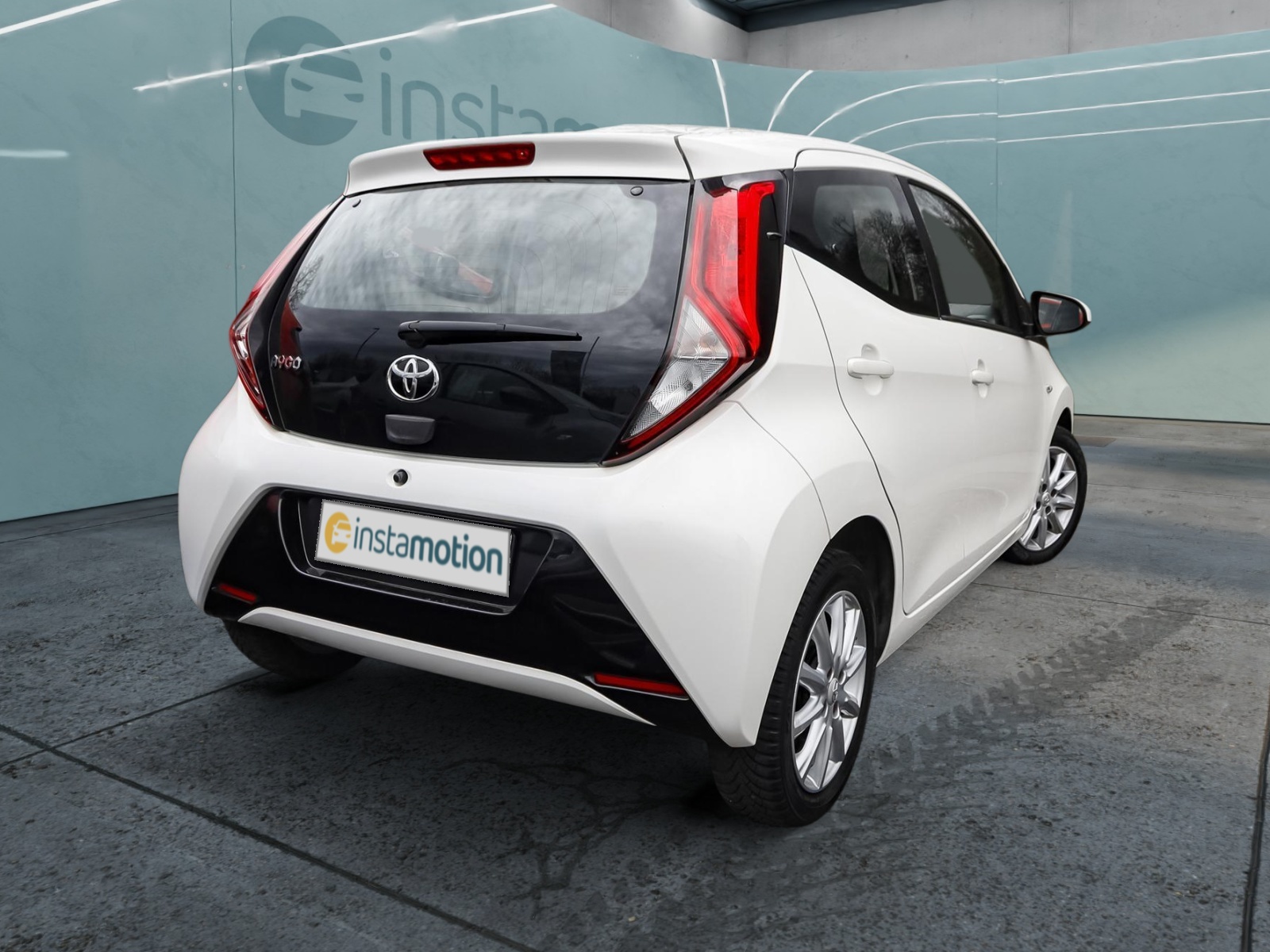 Aygo 1.0 x-play connect *8xbereift*S-Heft*