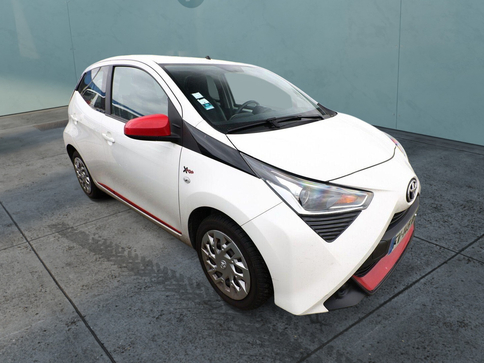 Toyota Aygo 1.0 72 x-Play SafetyS LM15Z