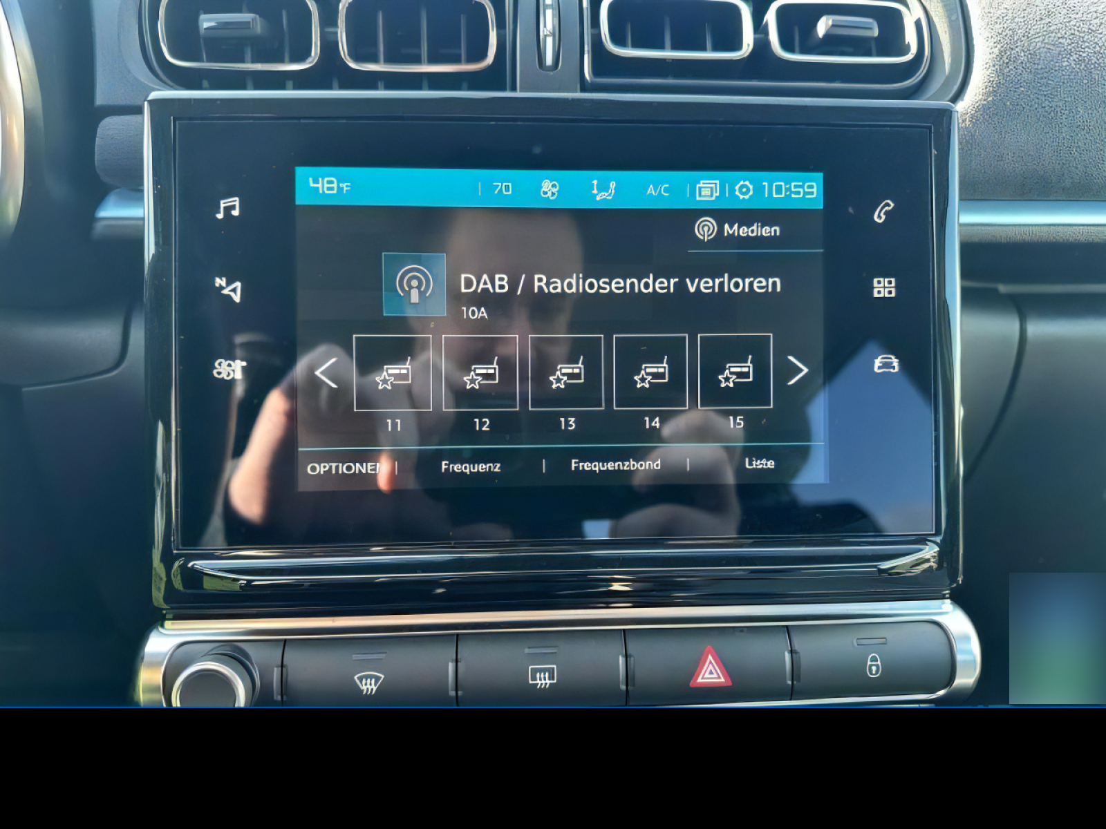 C3 Elle 1.2 PureTech S&S EAT6 Navi LED-Scheinwerfer Klimaauto.Tempomat PDC+Cam Alu+Allwetter