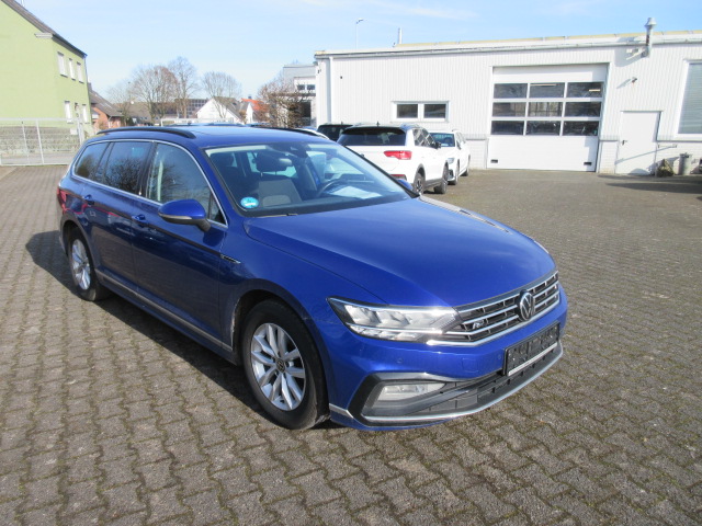 Volkswagen Passat Variant 2.0 TDI R-Line