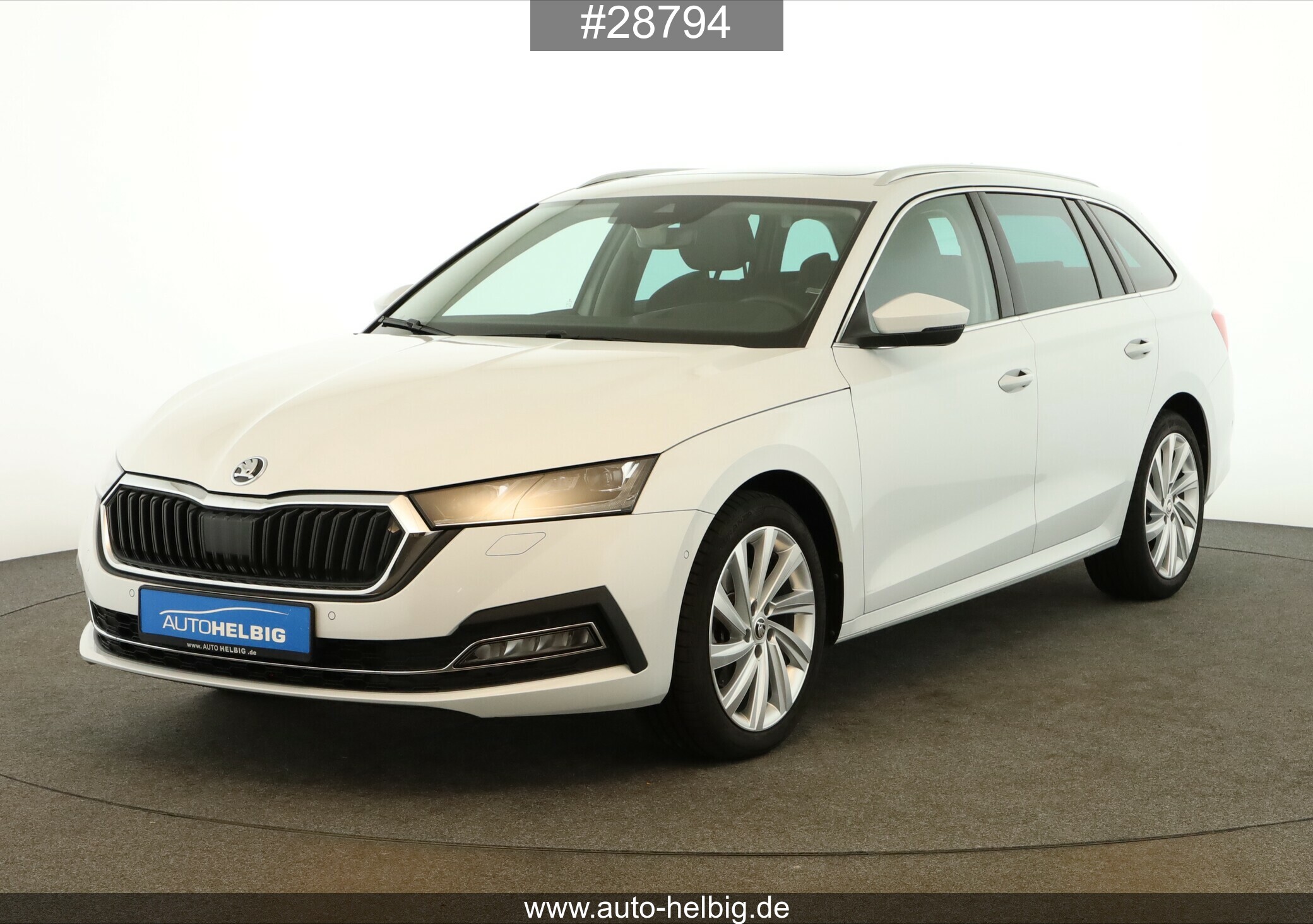 Octavia Combi 2.0 TDI Style #HuD#Pano#18Z#AHK#