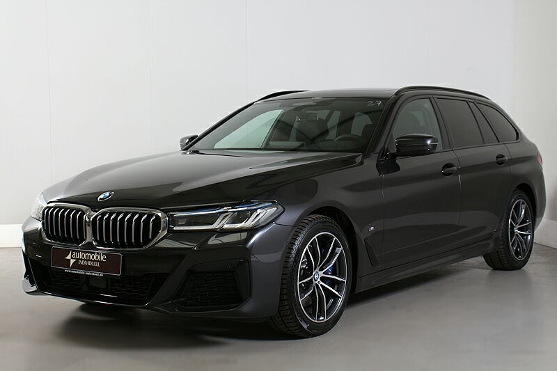 530d xDr. Aut. M Sportpaket AHK Standh ACC HuD Pan