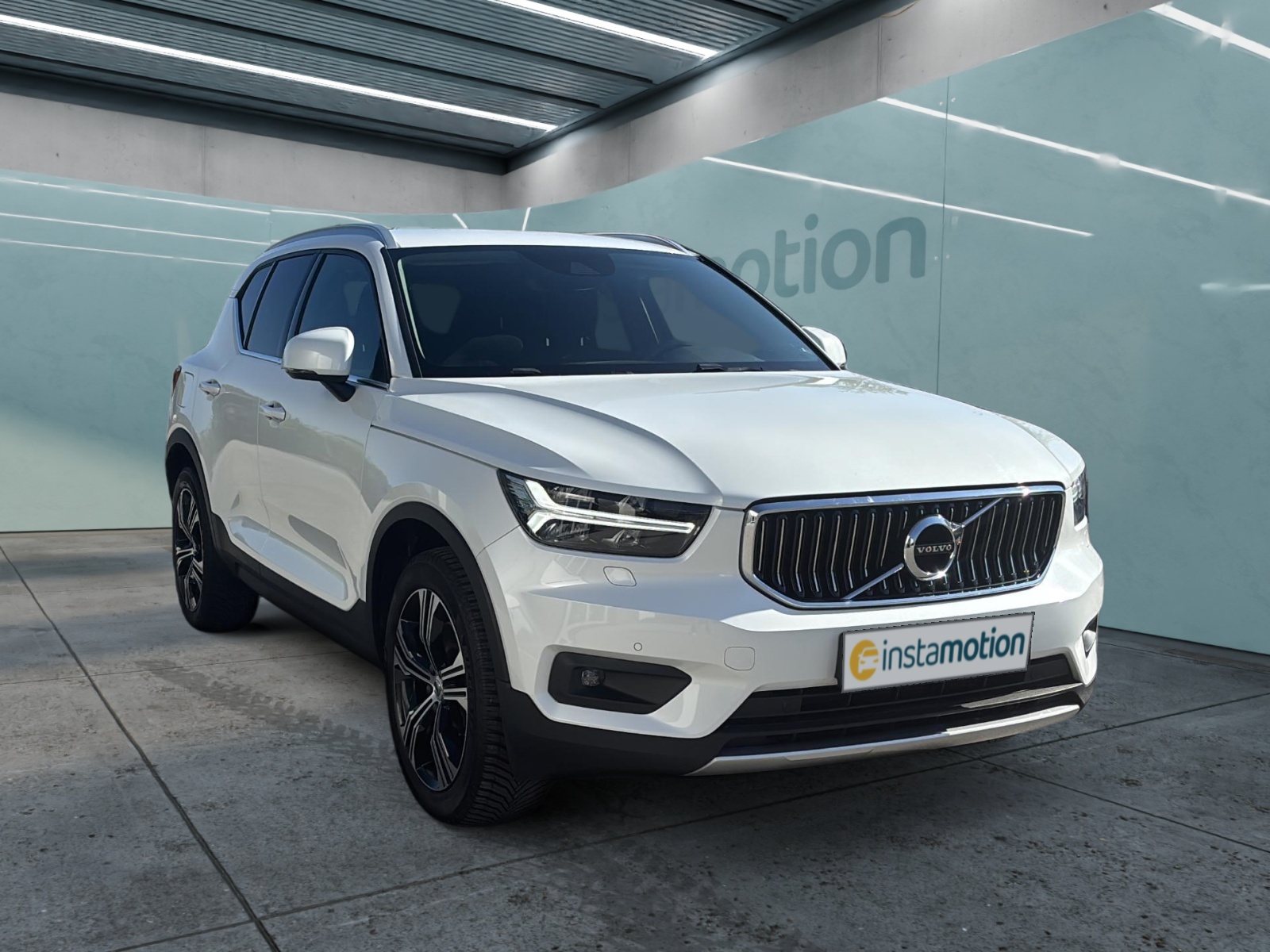 XC 40 Inscription Expression Recharge Plug-In Hybr