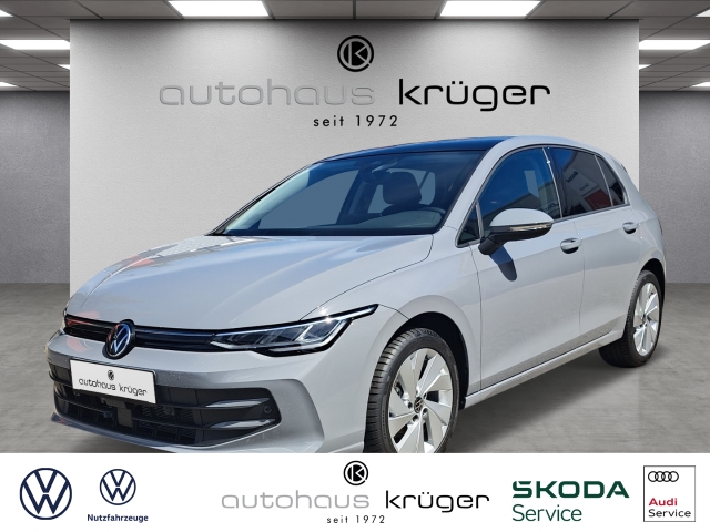 Golf 8 1,5 TSI 6-Gang El. Panodach digitales Cockpit LED Sperrdiff. ACC