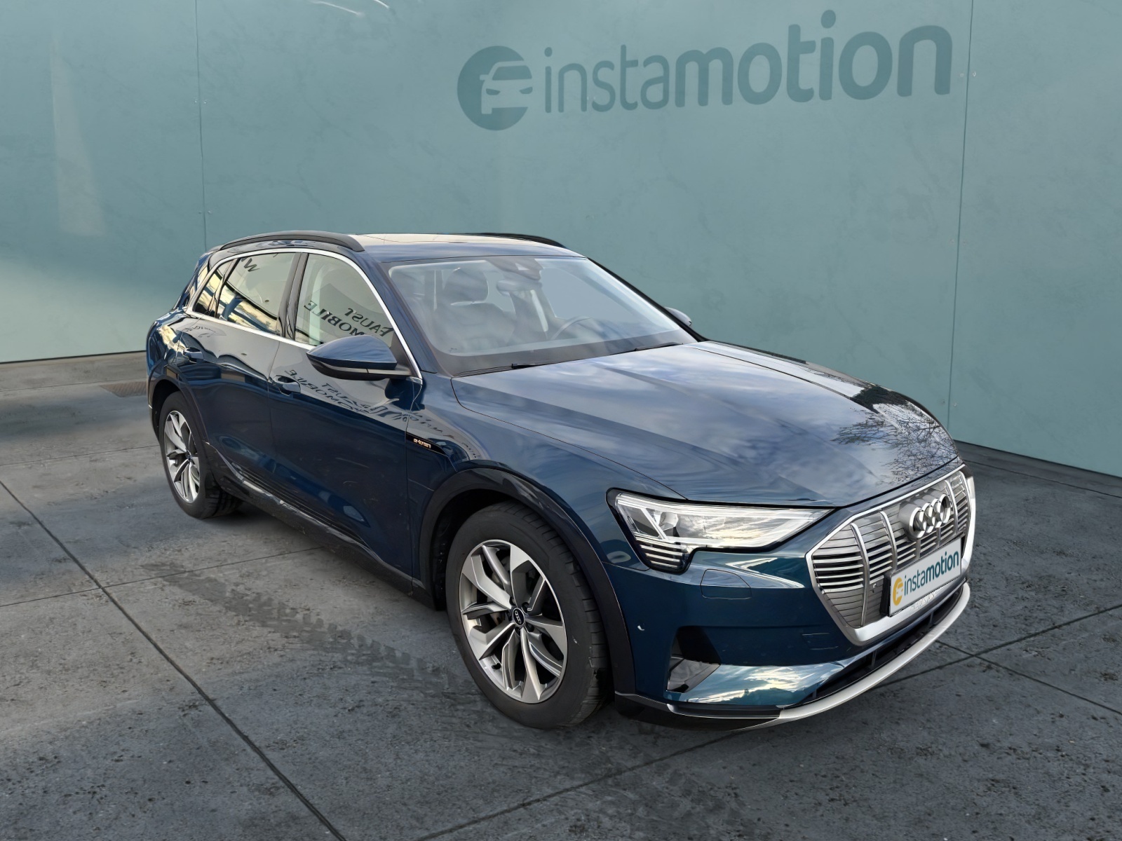 e-tron 55 QUATTRO HEAD UP PANO LEDER ACC AHK