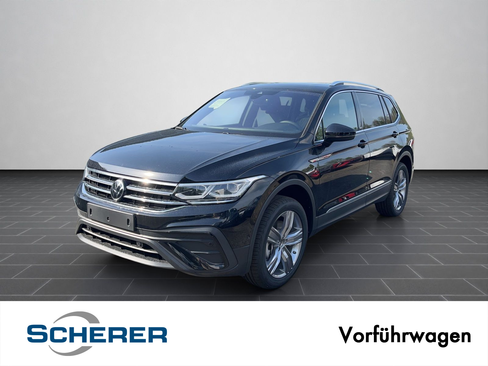 Tiguan Allspace MOVE 2,0 DSG IQDRIVE PAN NAV DCC