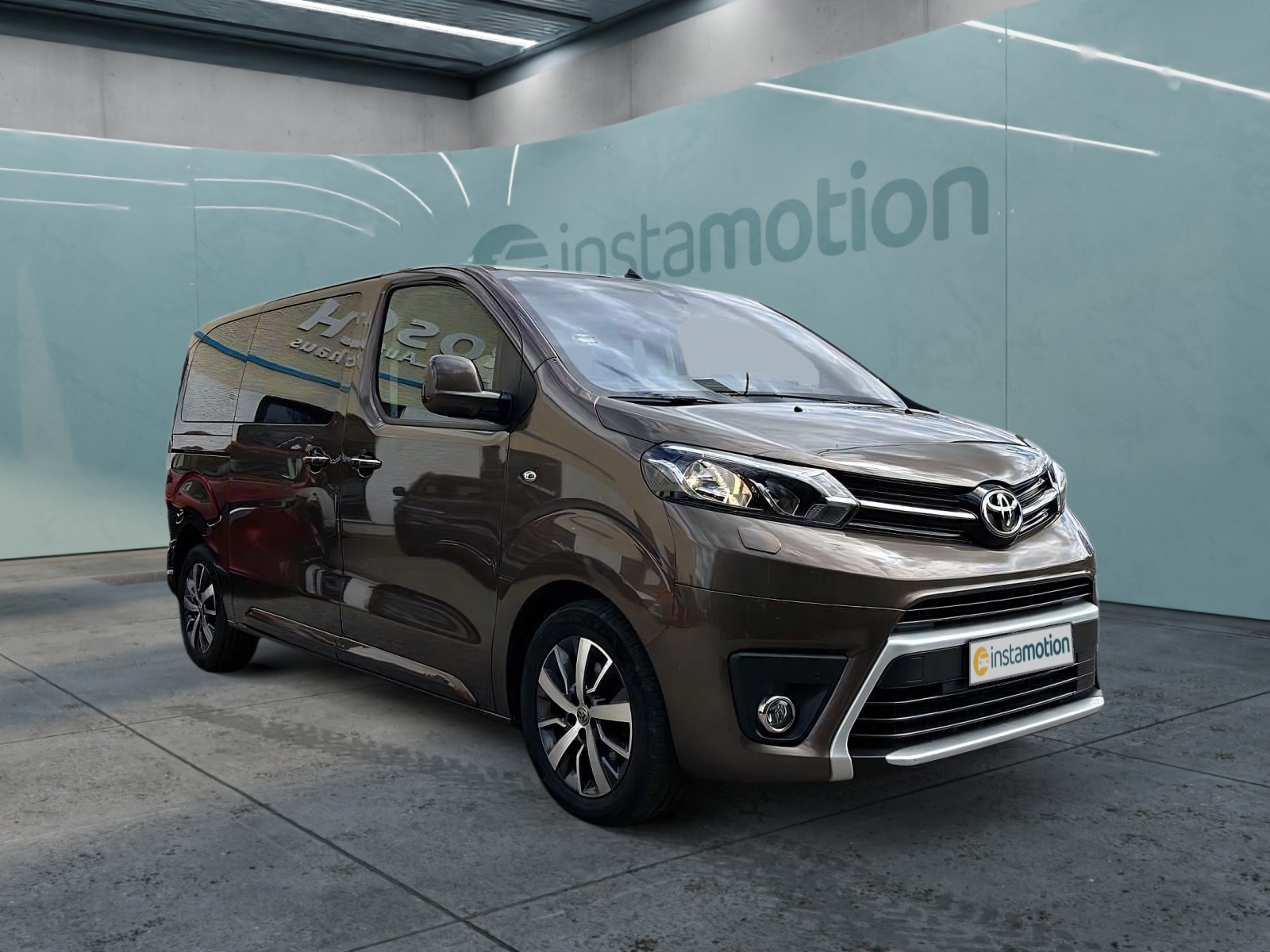 PROACE VERSO 2.0D L1 AUT TEAM D 8SITZER GARANTIE