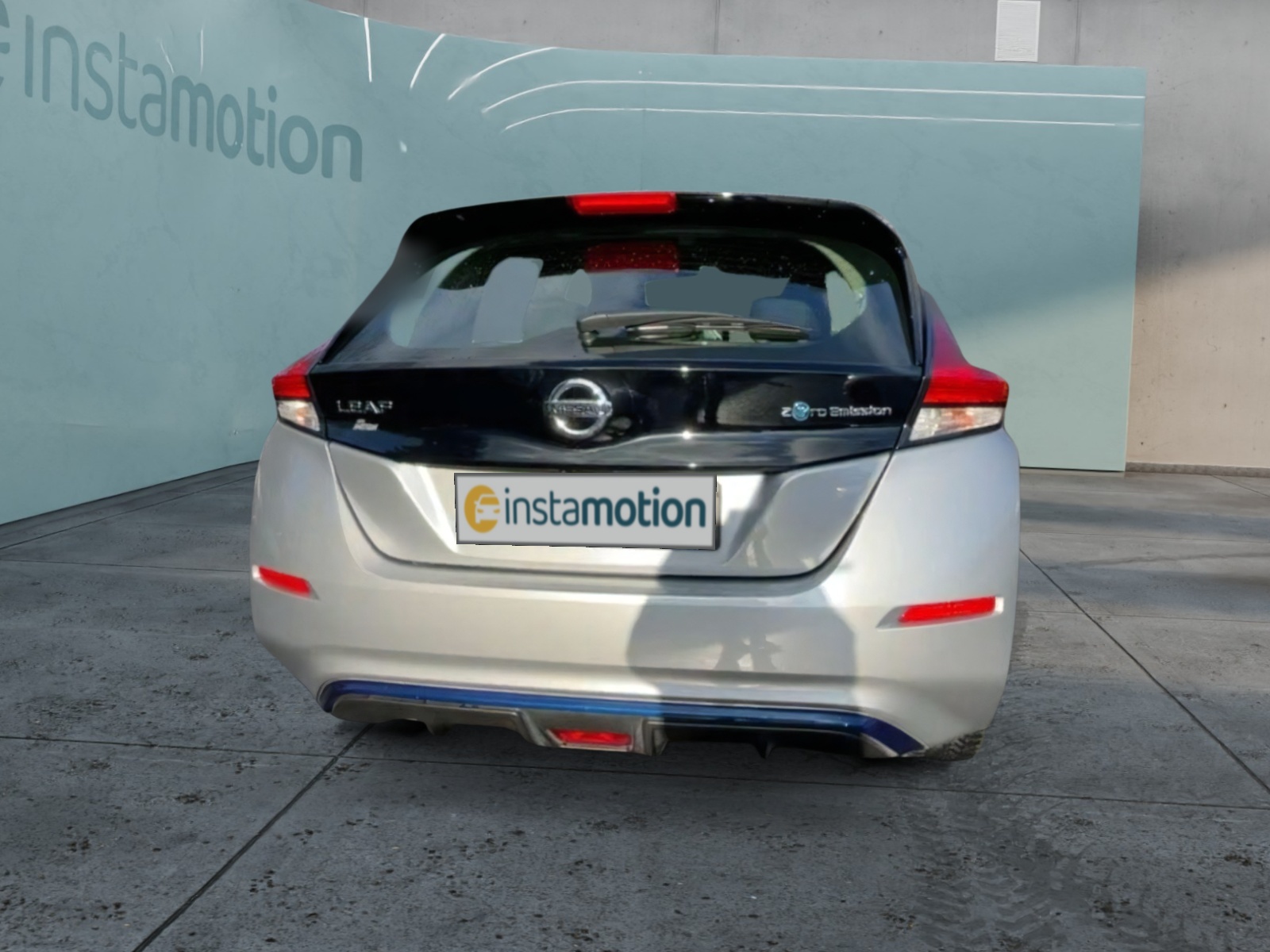 Nissan Leaf Acenta h und Stahl