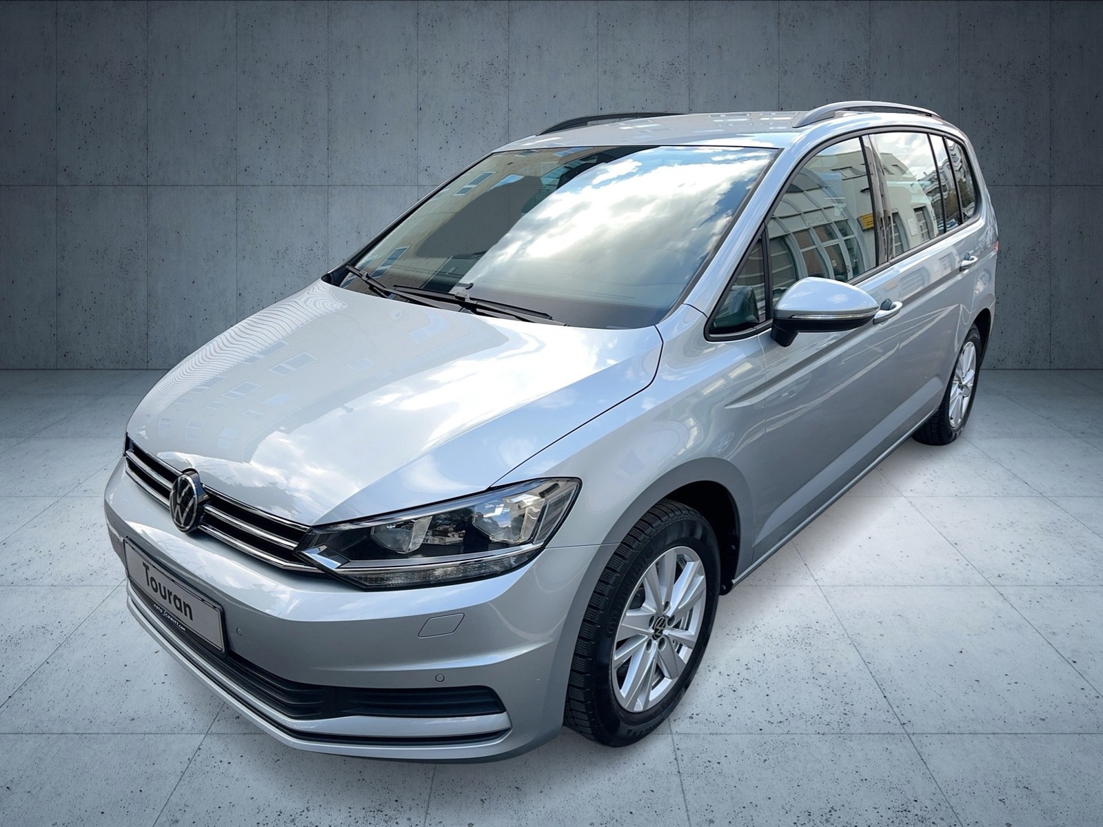 Touran 1.5 TSI Comfortline Navi ACC Carplay