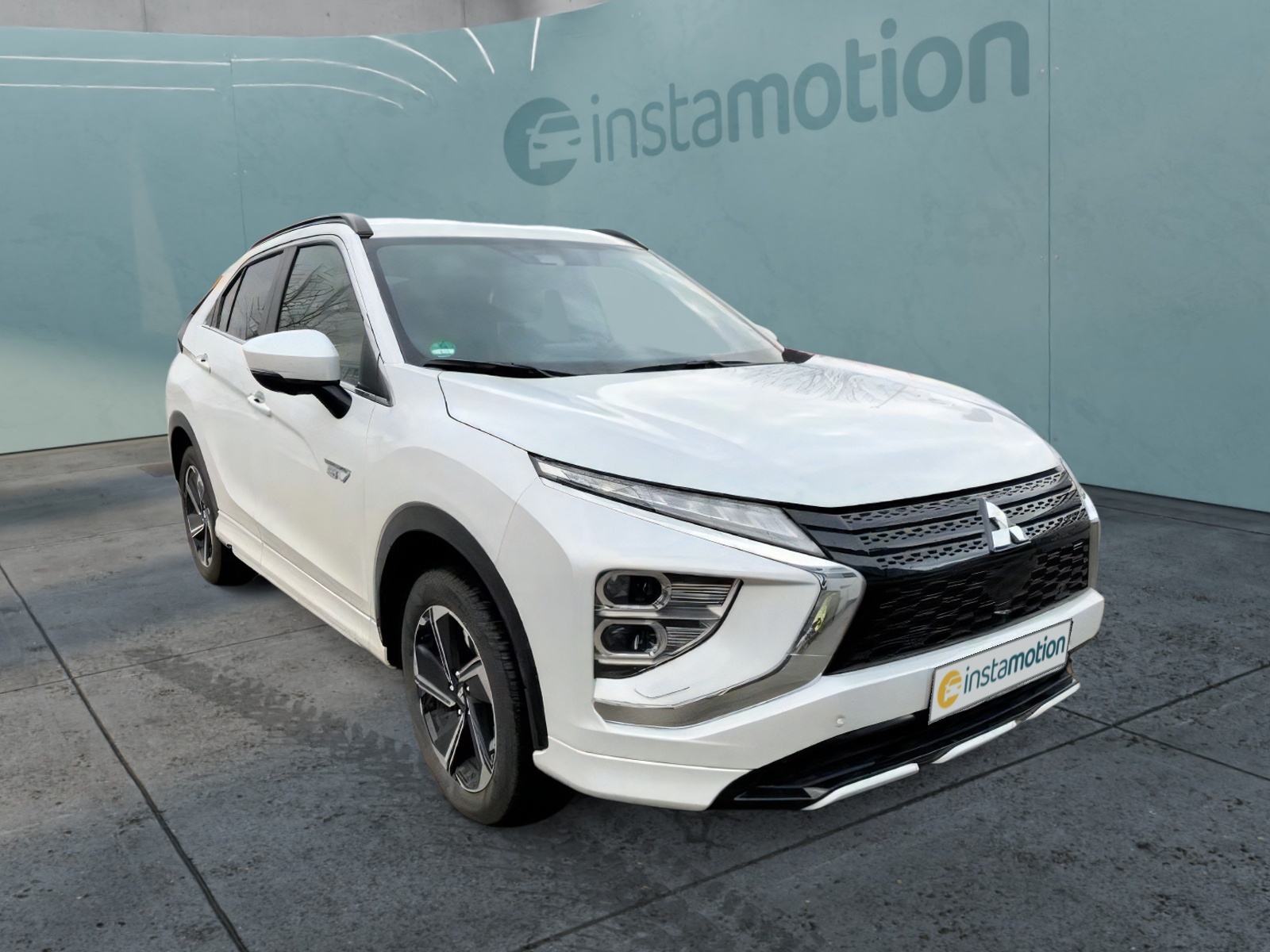 Eclipse Cross Plus Select Black Hybrid 4WD 2.4 MIVEC PHEV Sport Pedalerie