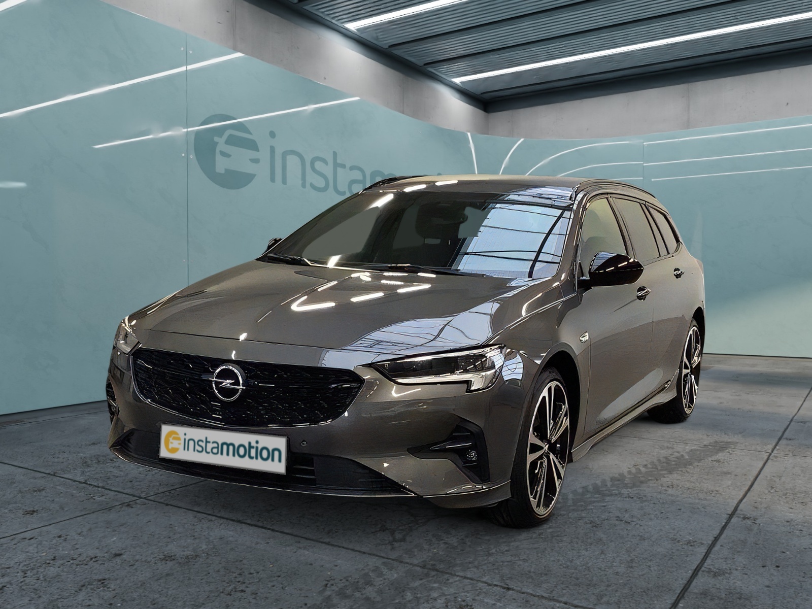 Insignia ST 2.0 CDTI Ultimate OPC-Line Intellilux Alcantara