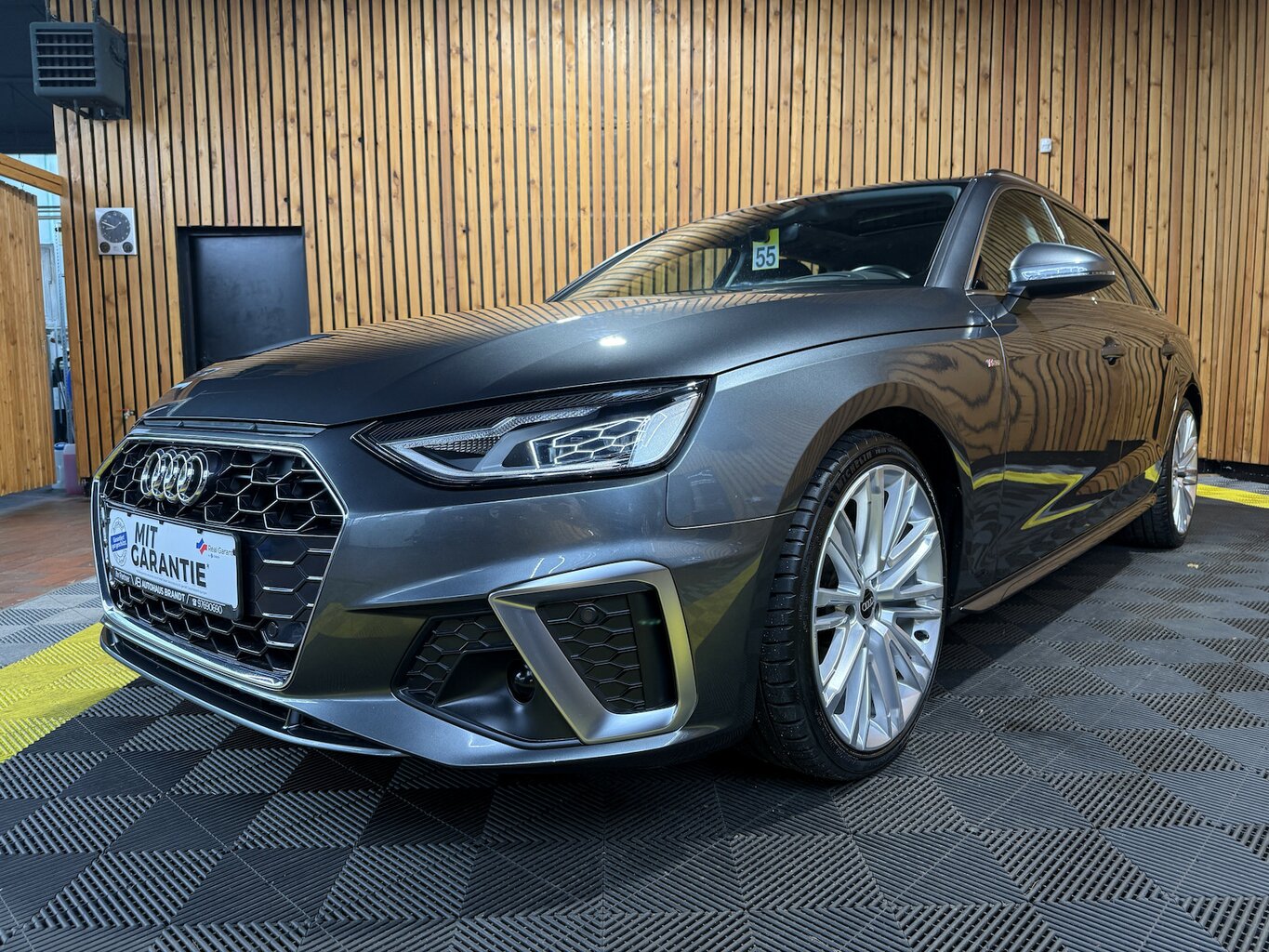 Audi A4 Avant S Line TDI
