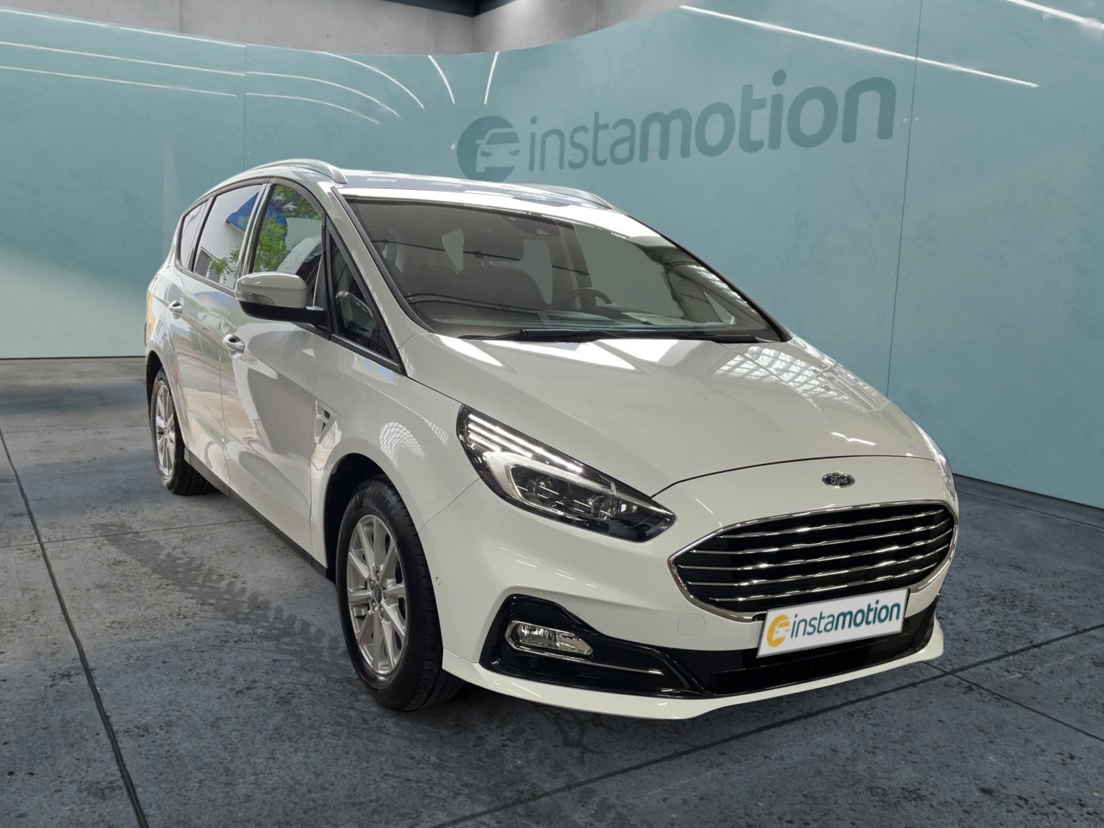 Ford S-Max Hybrid Edition