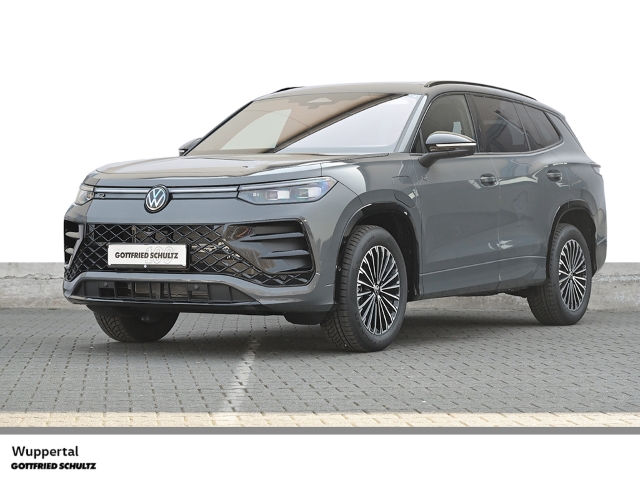 Tayron R-LINE 1.5L E-Hybrid DSG Pano AHK WinterPaketPlus