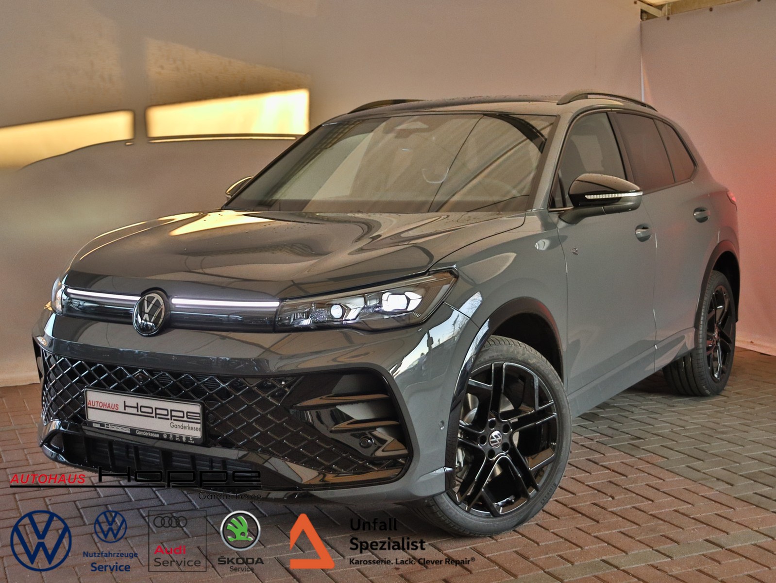 Tiguan R-Line 2,0 l TDI DSG+4M+MATRIX+AHK+ACC+RFK