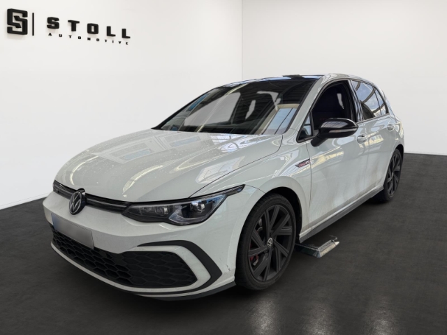 Golf GTI VIII 2.0 TSI DSG BlackStyle+Pano+Keyless+H&K+++