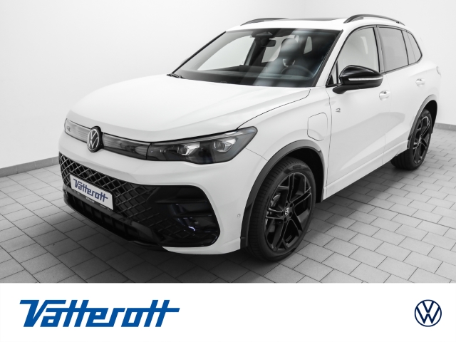 Tiguan R-Line 1.5 eHybrid DSG AHK Navi Pano Winter