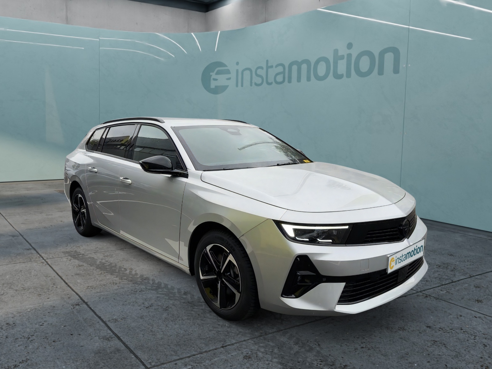 ASTRA Sports Tourer GS 1.2T AT8 *LED*DAB*SHZ* LM