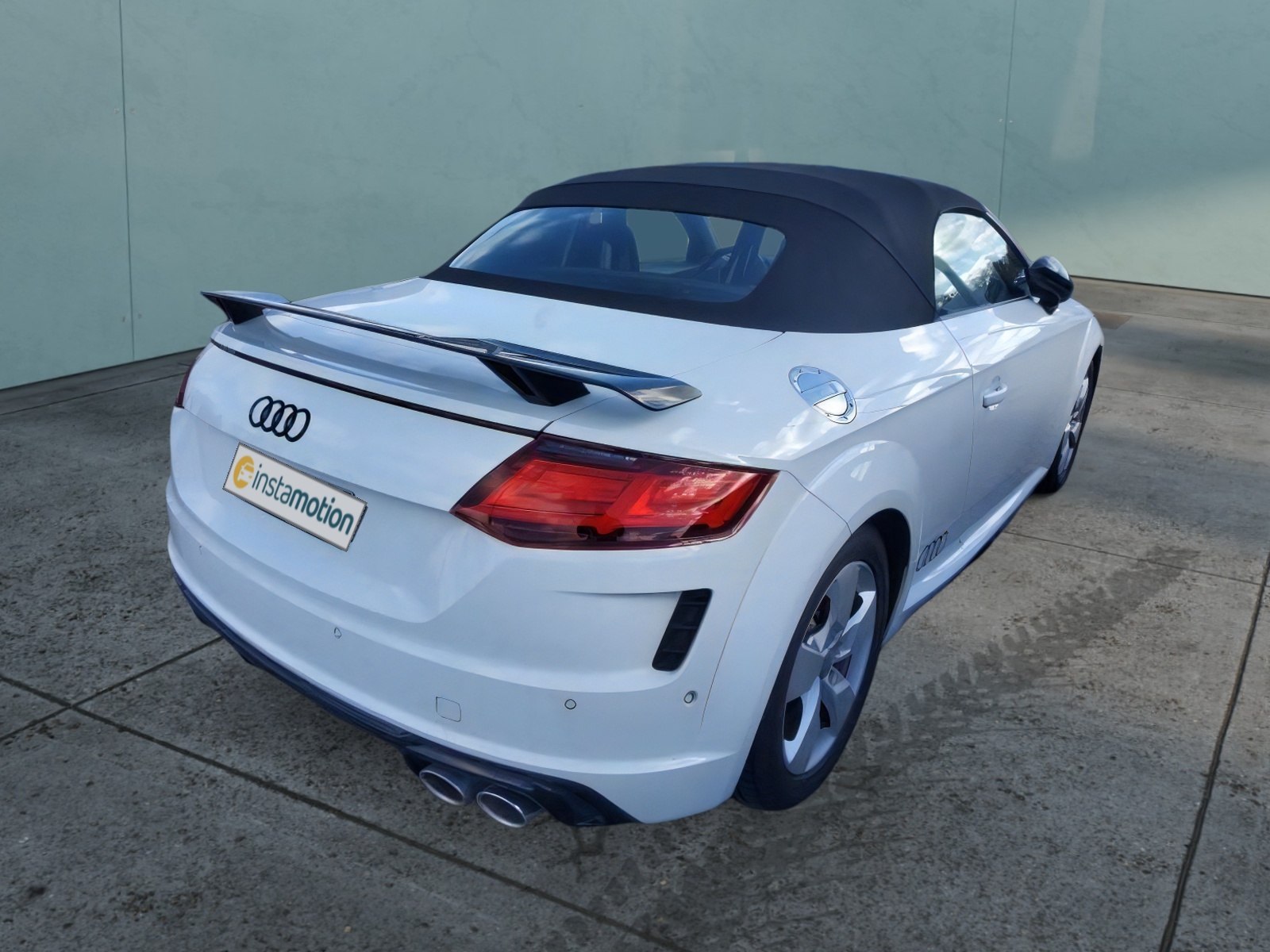 Audi TTS 2.0 TFSI quattro Roadster
