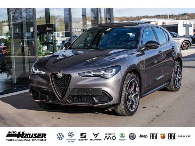 Stelvio Veloce MY23 2.0 Turbo AT8 Q4 PANORAMA ASSISTENZ KOMFORT LED NAVI KAMERA ACC