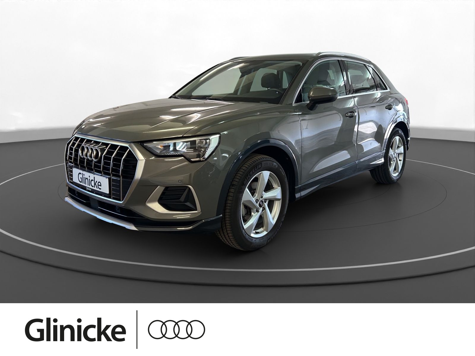 Q3 35 TFSI advanced S tronic LM 18" Navi PDC vo+hi
