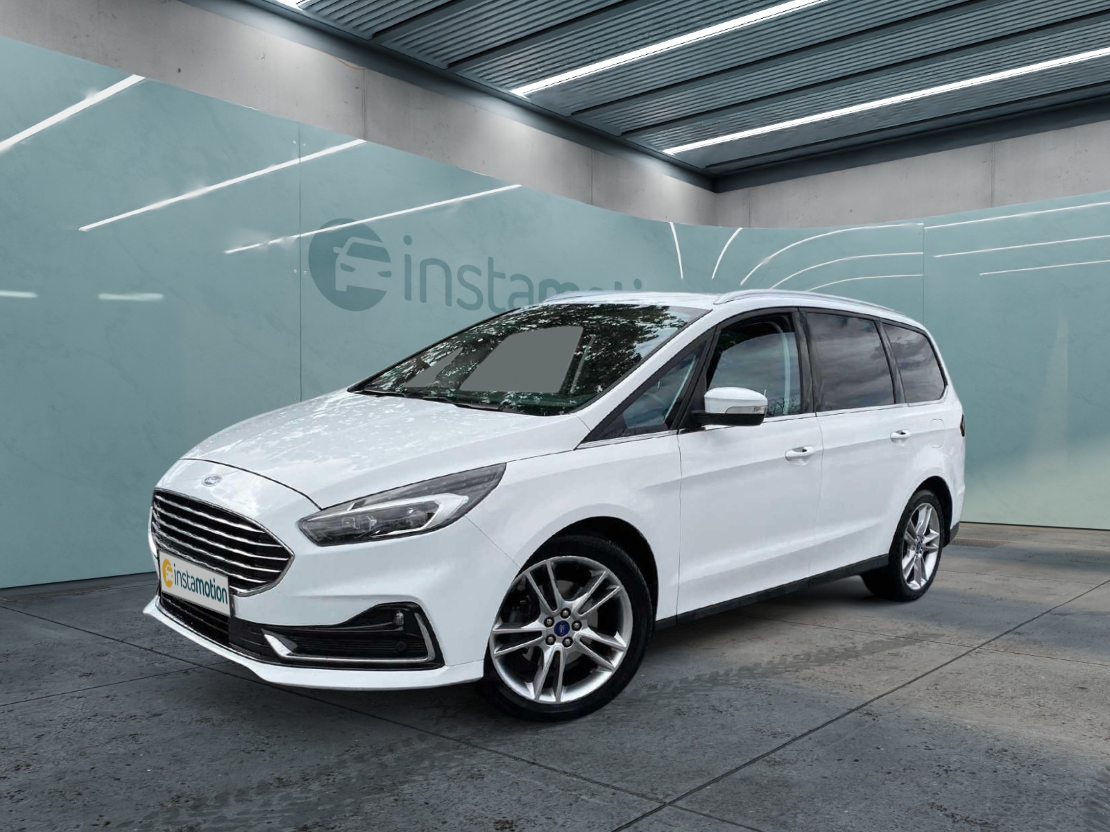 Ford Galaxy 2.5 Hybrid Duratec FHEV TITANIUM