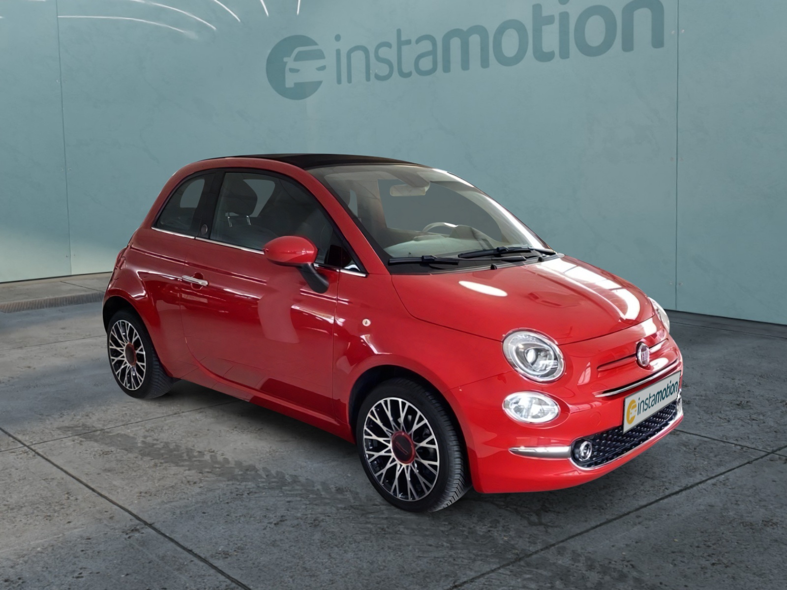 Fiat 500 Red El Park Distance Control