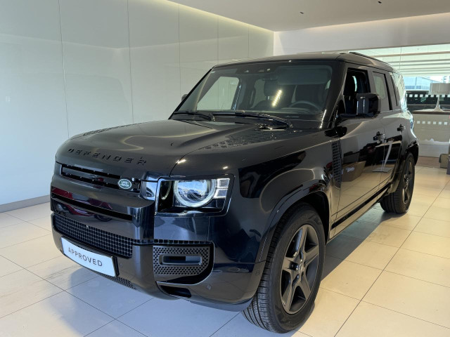 Defender 110 D300 X-DYNAMIC SE Black Pack AHK HUD