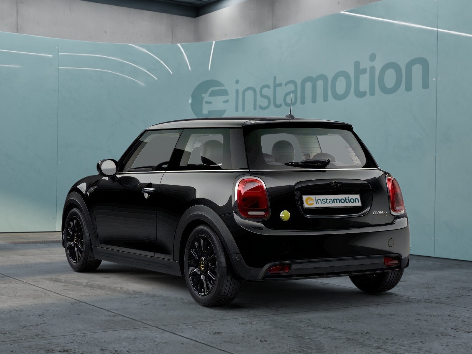 MINI Cooper S E Classic Trim DRIVING MINI