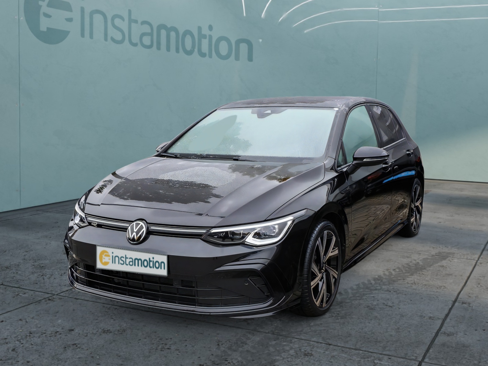 Volkswagen Golf 1.5 8 eTSI R-Line Black