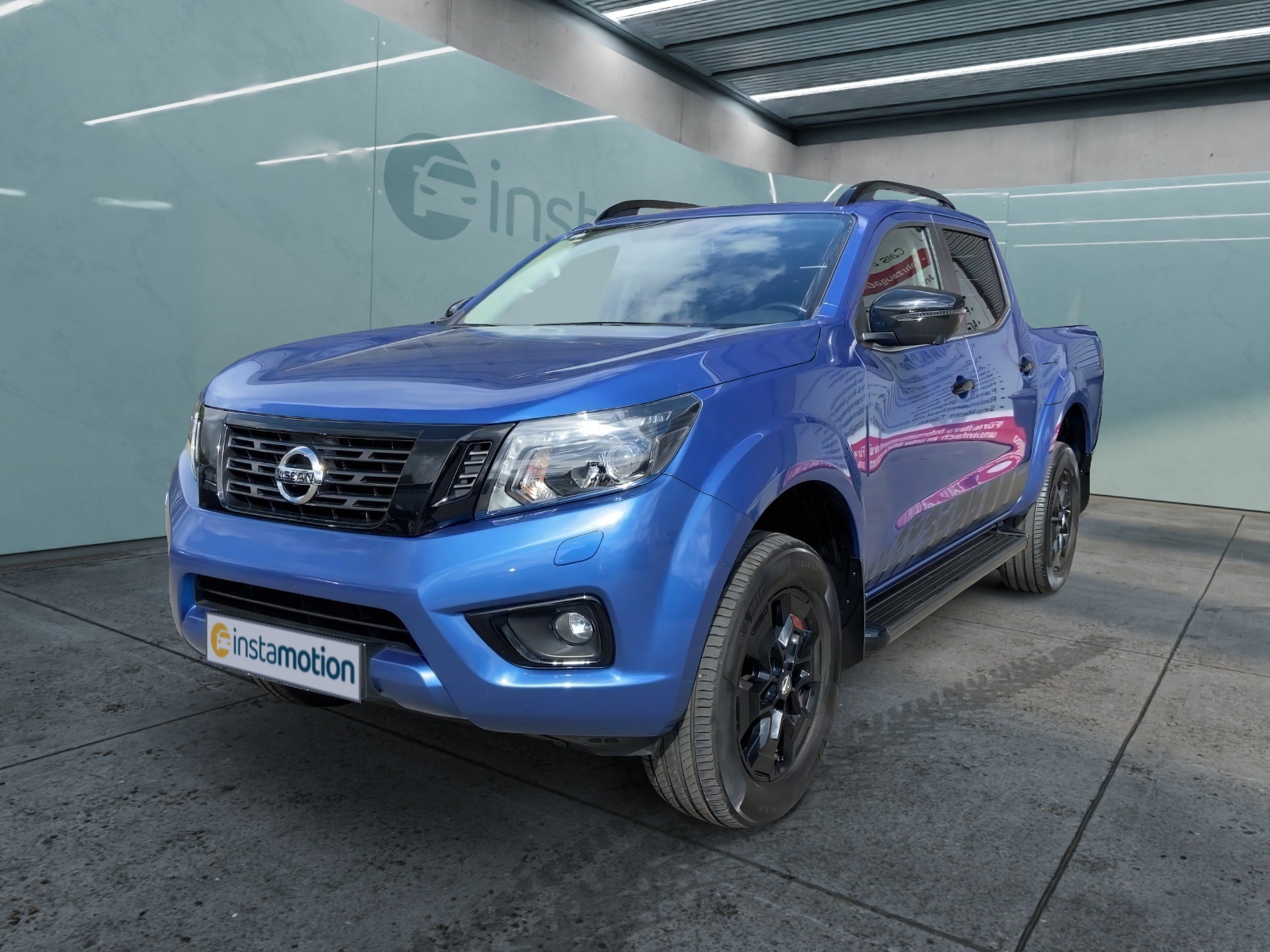 Nissan Navara 2.3 N-Guard Double Cab dCi Rollcover