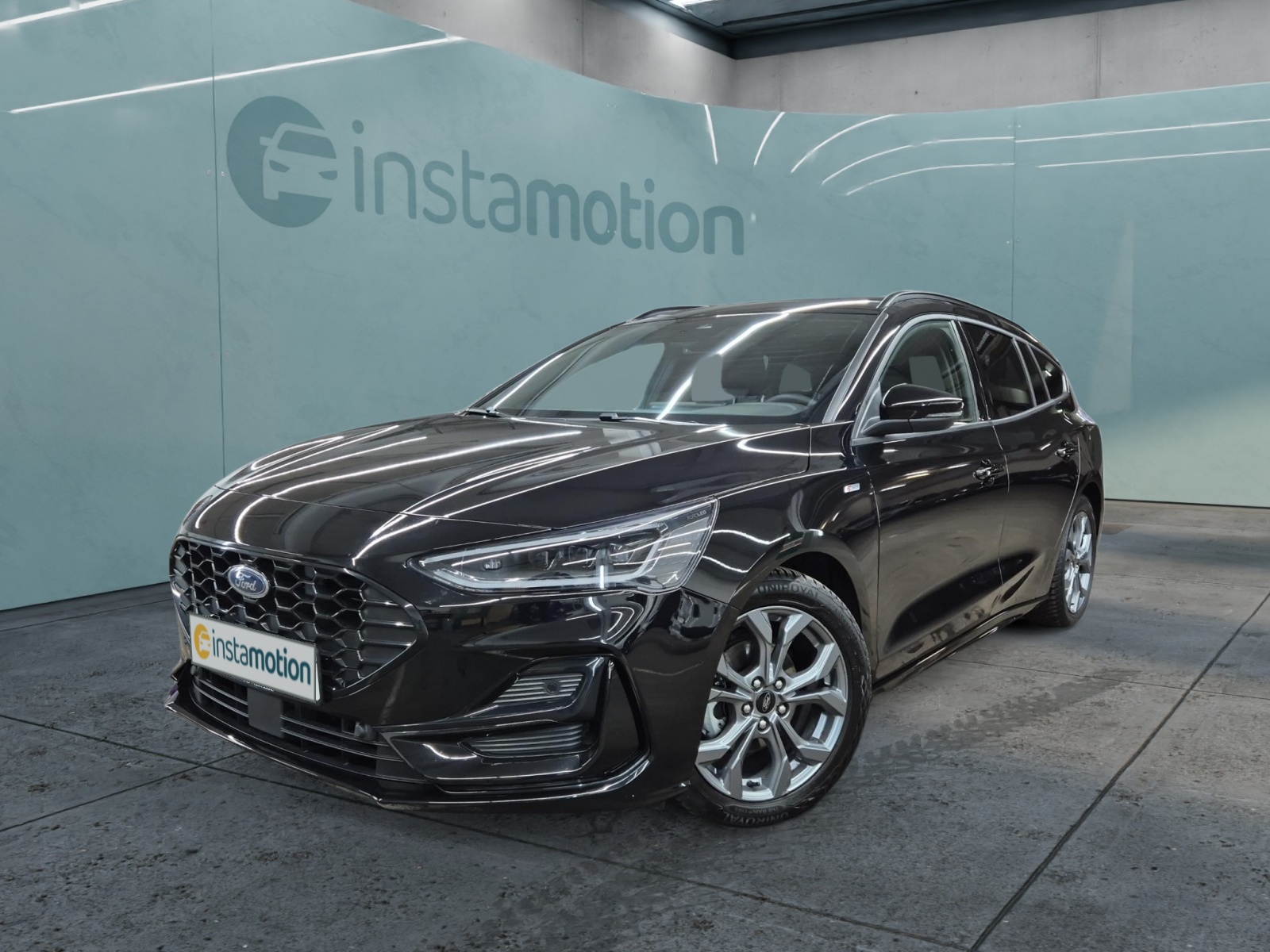 Focus ST-Line Turnier Aut. AHK Pano-Da. LED-Matrix WI-PKT