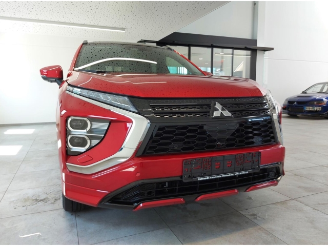 Mitsubishi Eclipse Cross Plug-In Hybrid Top K
