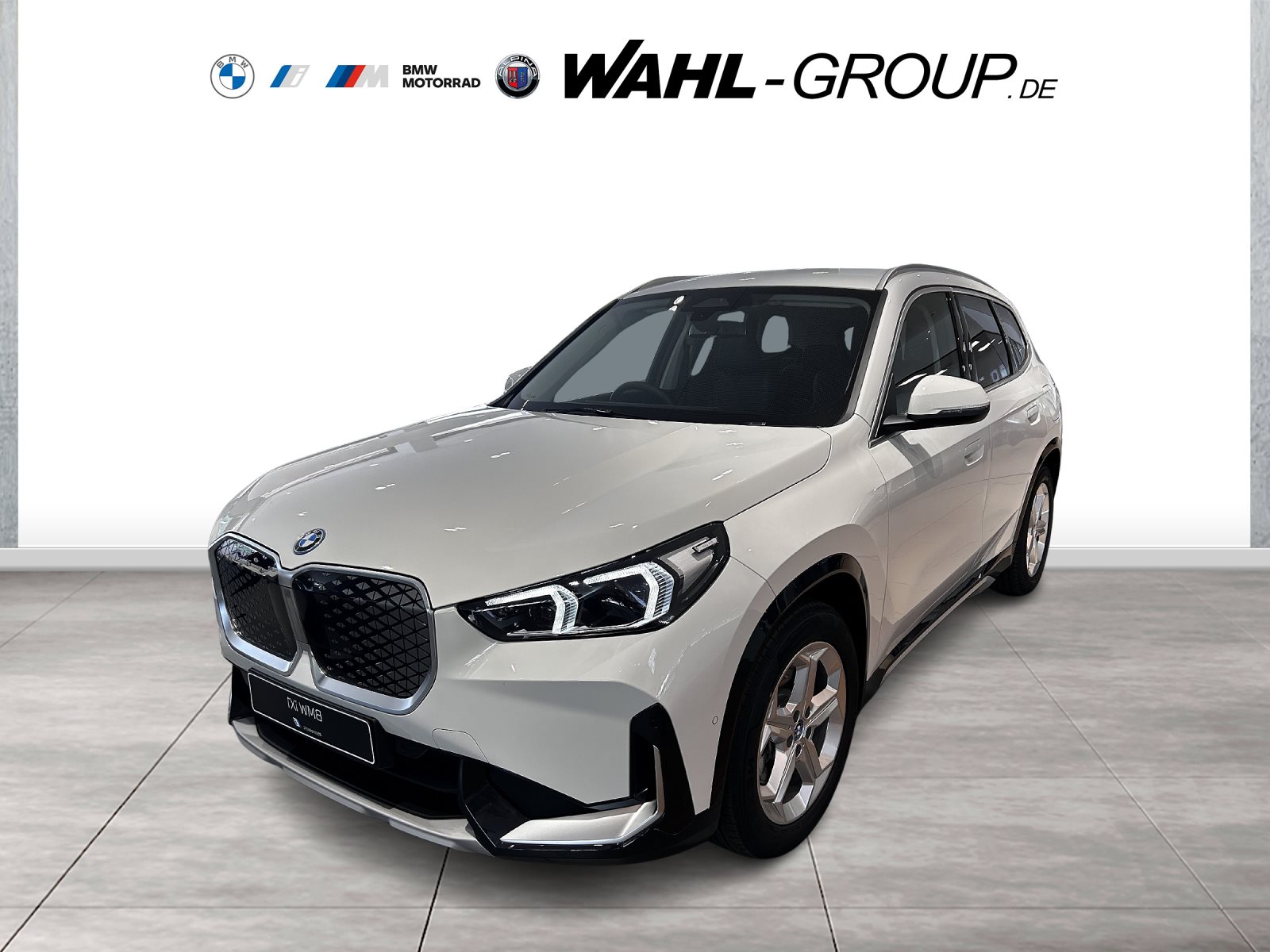 iX1 xDrive30 xLine AHK Adapt LED Sport Premium