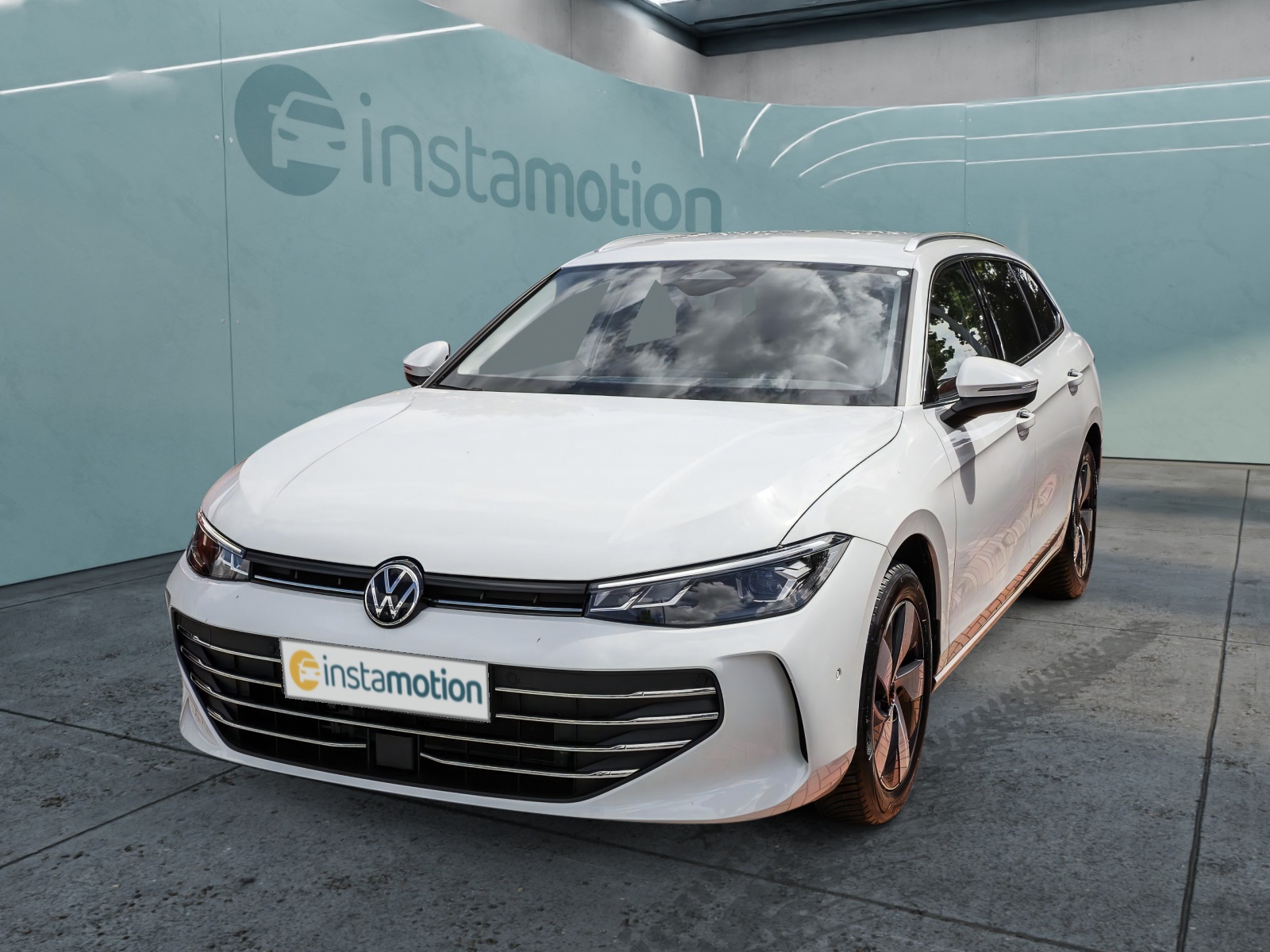 Passat 1.5 eTSI Business Neues Modell DSG AHK