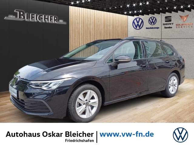 Golf VIII Variant 1.5 eTSI Life Navi + AHK + ACC