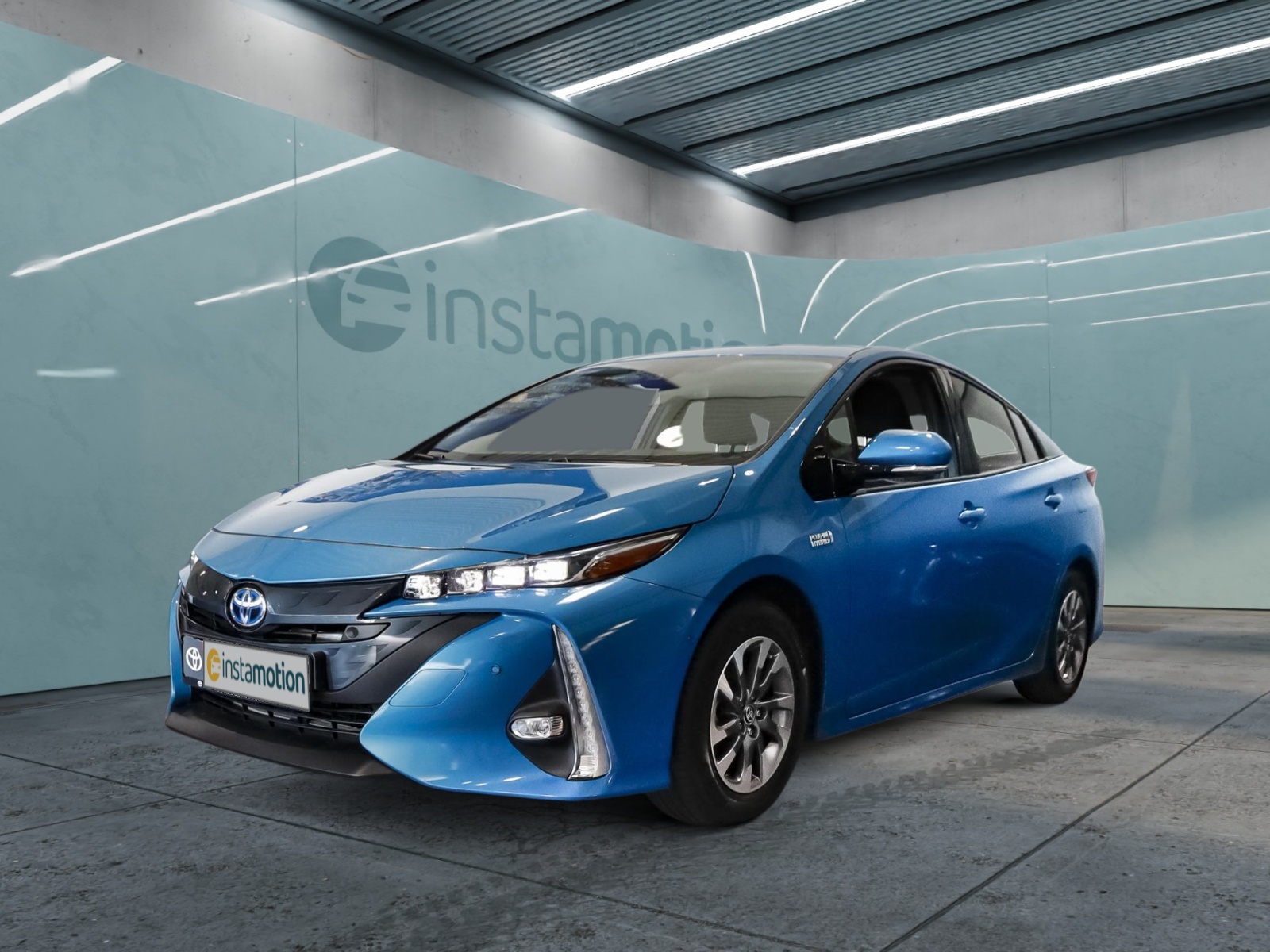 Prius 1.8 VVT-i Comfort Plug-in NAVI PDC Safety