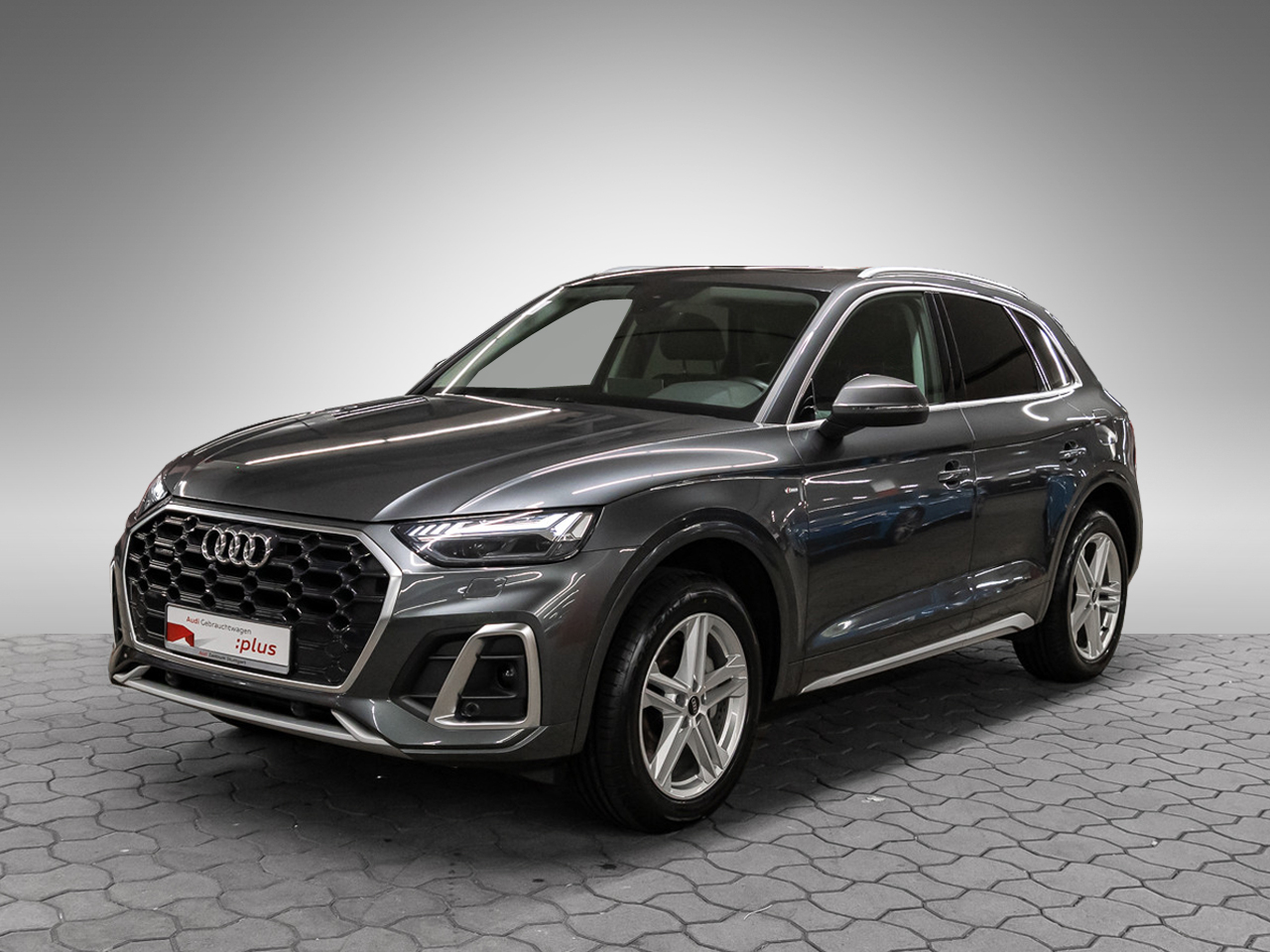 Q5 S line 50 TFSI e quattro Matrix Pano AHK