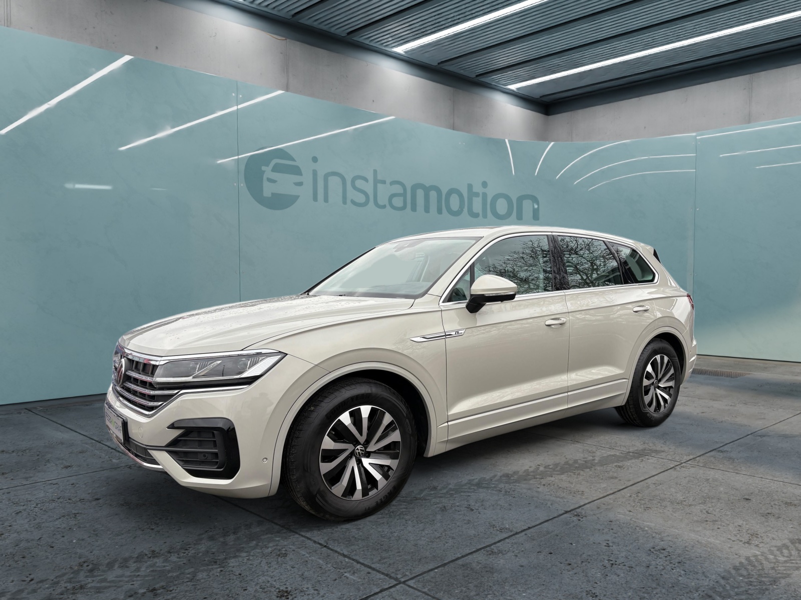 Volkswagen Touareg 3.0 TDI R-Line Elegance