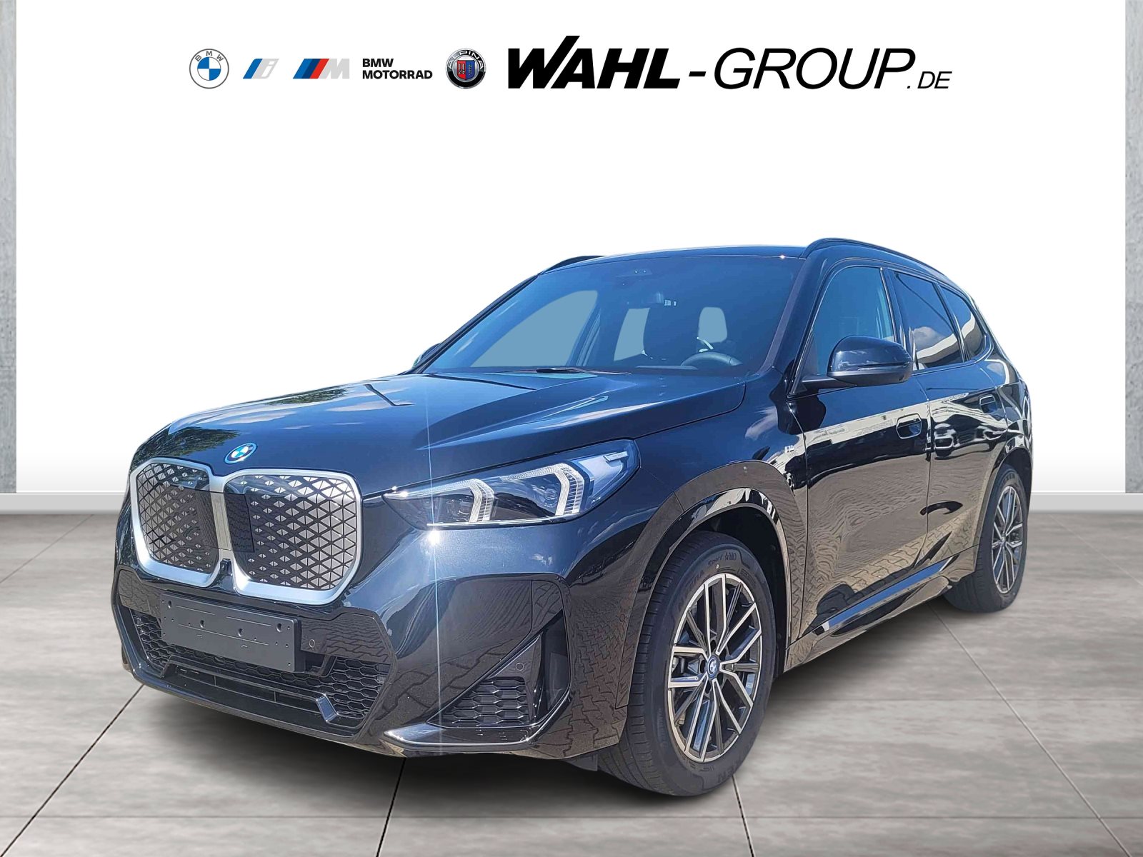 iX1 xDrive30 M Sport HeadUpeSitze Adapt LED HarmanKardon
