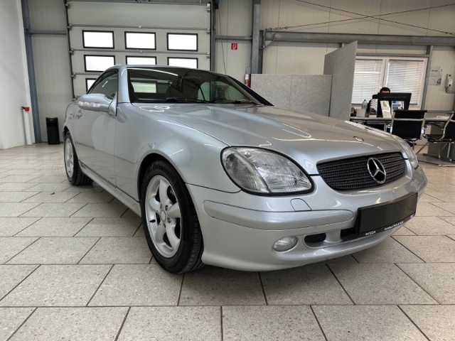 SLK 320 Roadster dt. Fzg. 2.Hd. Collector Klima SHZ Leder