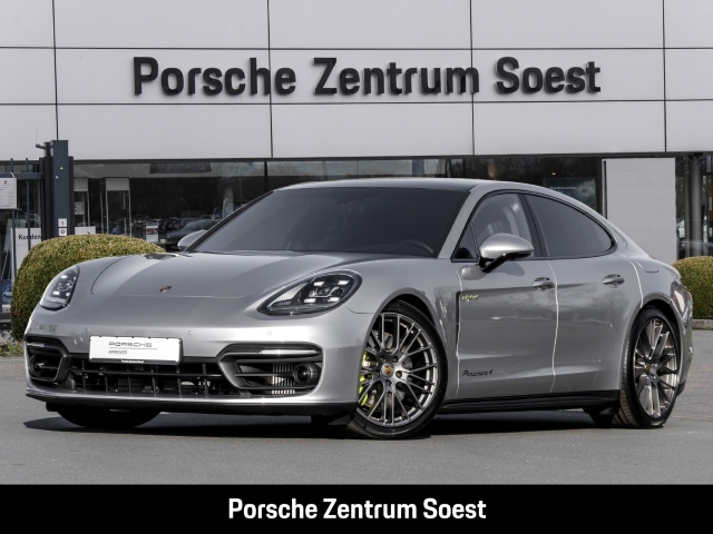 Porsche Panamera 4 E-Hybrid Platinum Edition