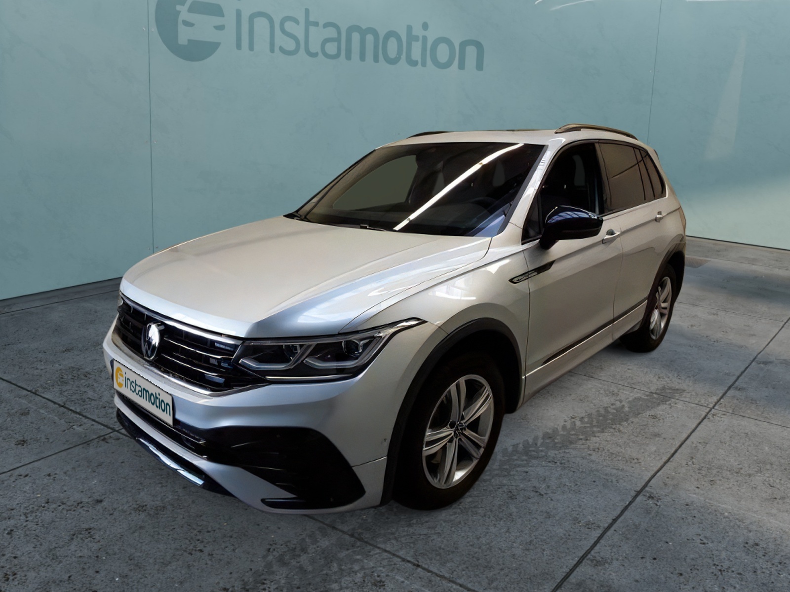 Volkswagen Tiguan 2.0 TSI R-Line BLACK STYLE
