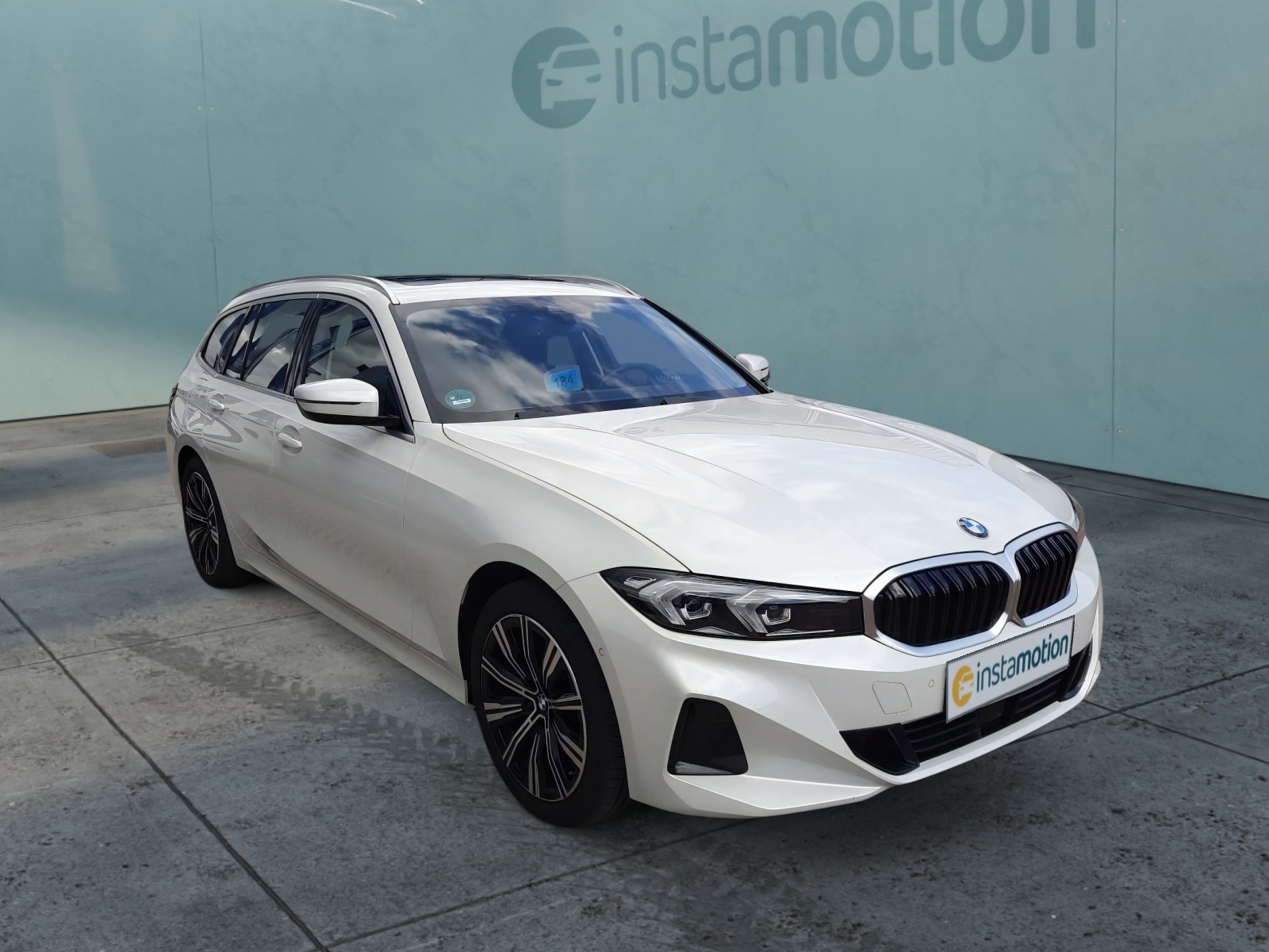 320d Touring xDrive Pano Dach Kamera LED Navi