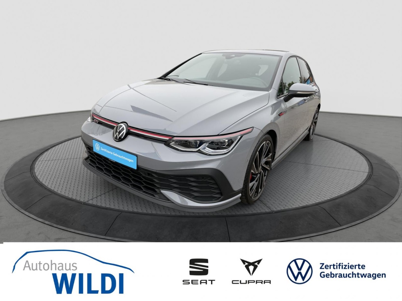 Golf VIII GTI 2.0 TSI DSG*RFK*LED*NAV*RFK*SHZ*