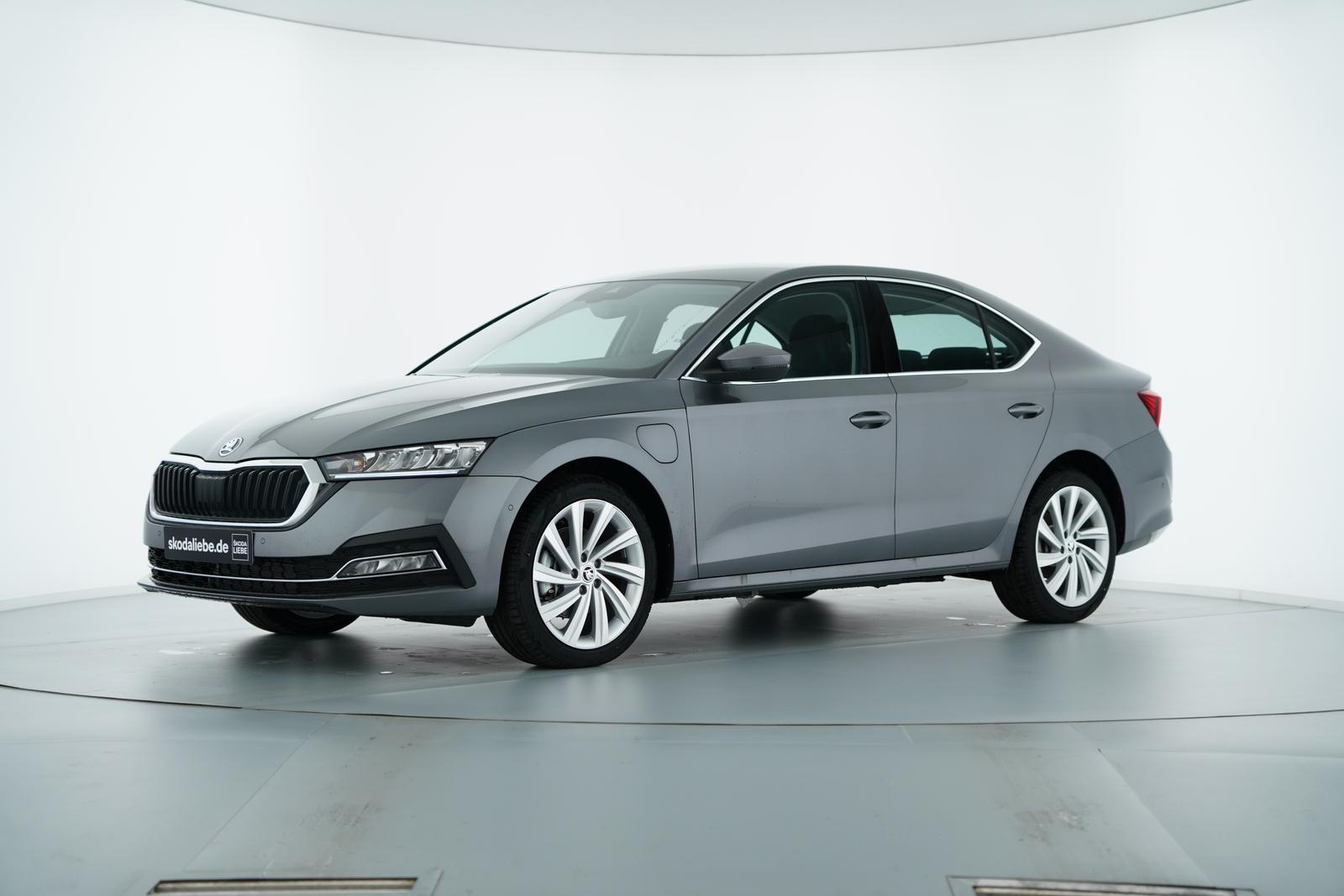OCTAVIA STYLE iV HYBRID DSG ACC-TEMPOMAT+KAMERA