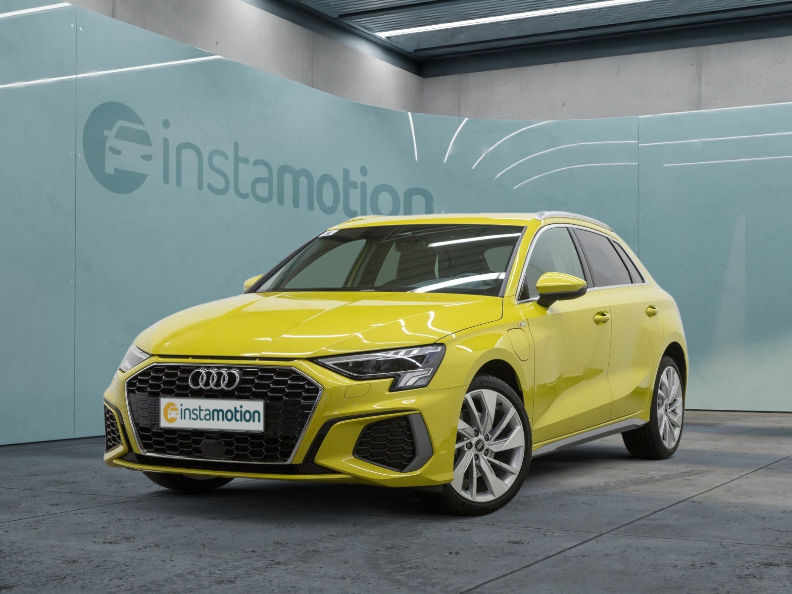 A3 Sportback 40 TFSIe S LINE LED SITZHZG eKLAPPE LM18