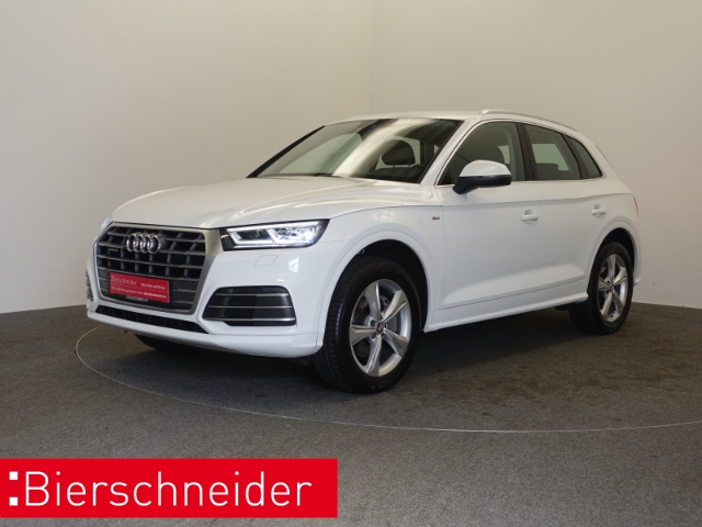 Audi Q5 2.0 TDI qu line 19 CONNECT