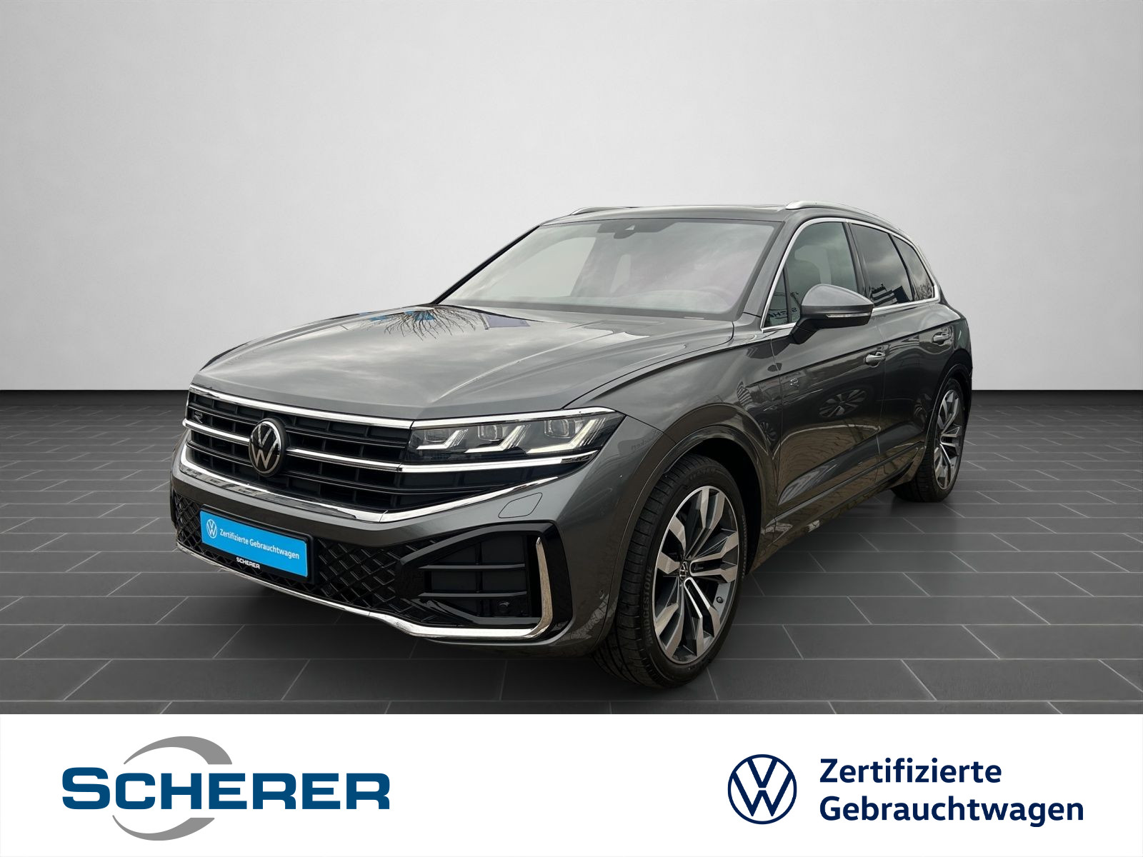 Touareg R-Line 3.0 TDI DSG AHK PANO KEYLESS